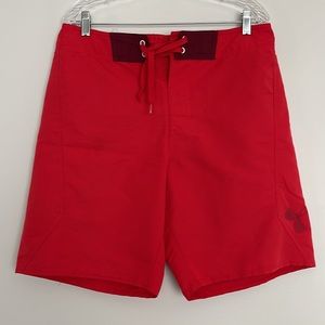 Under Armour Mens Swim Trunks Board Shorts Size 34
